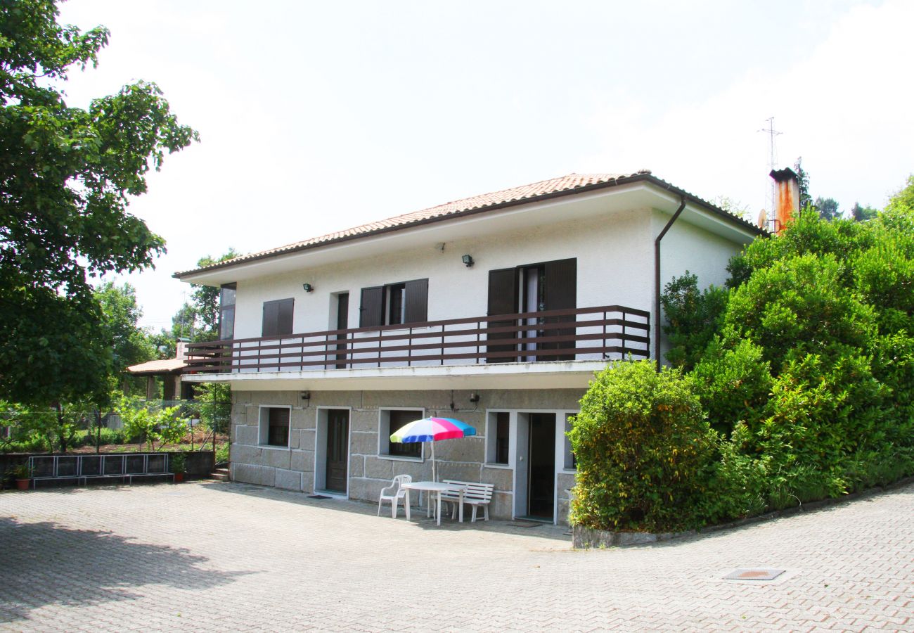 Quarto em Campo do Gerês - Quarto Casa Parede Nova