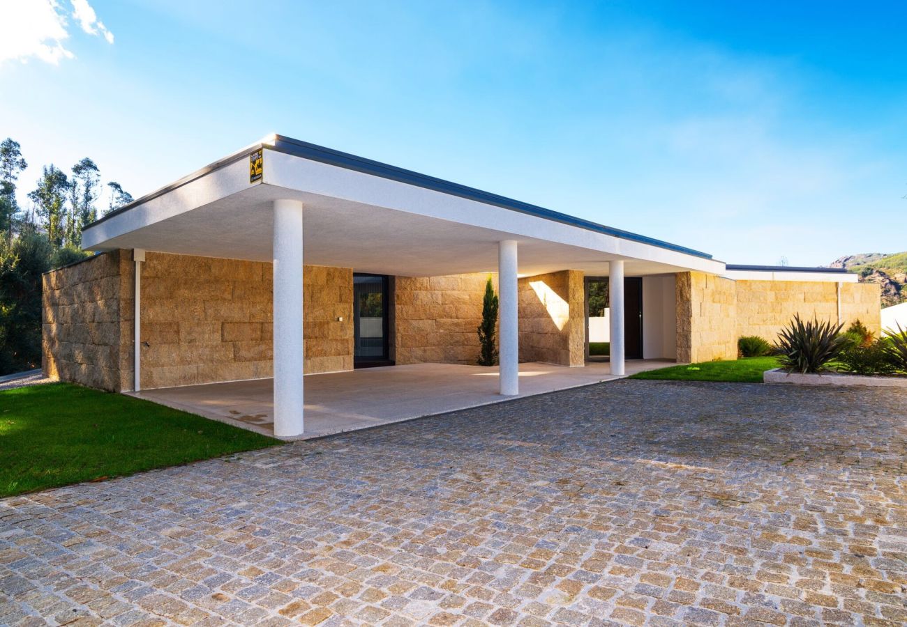 Casa em Vieira do Minho - Casa da Luz  Gerês